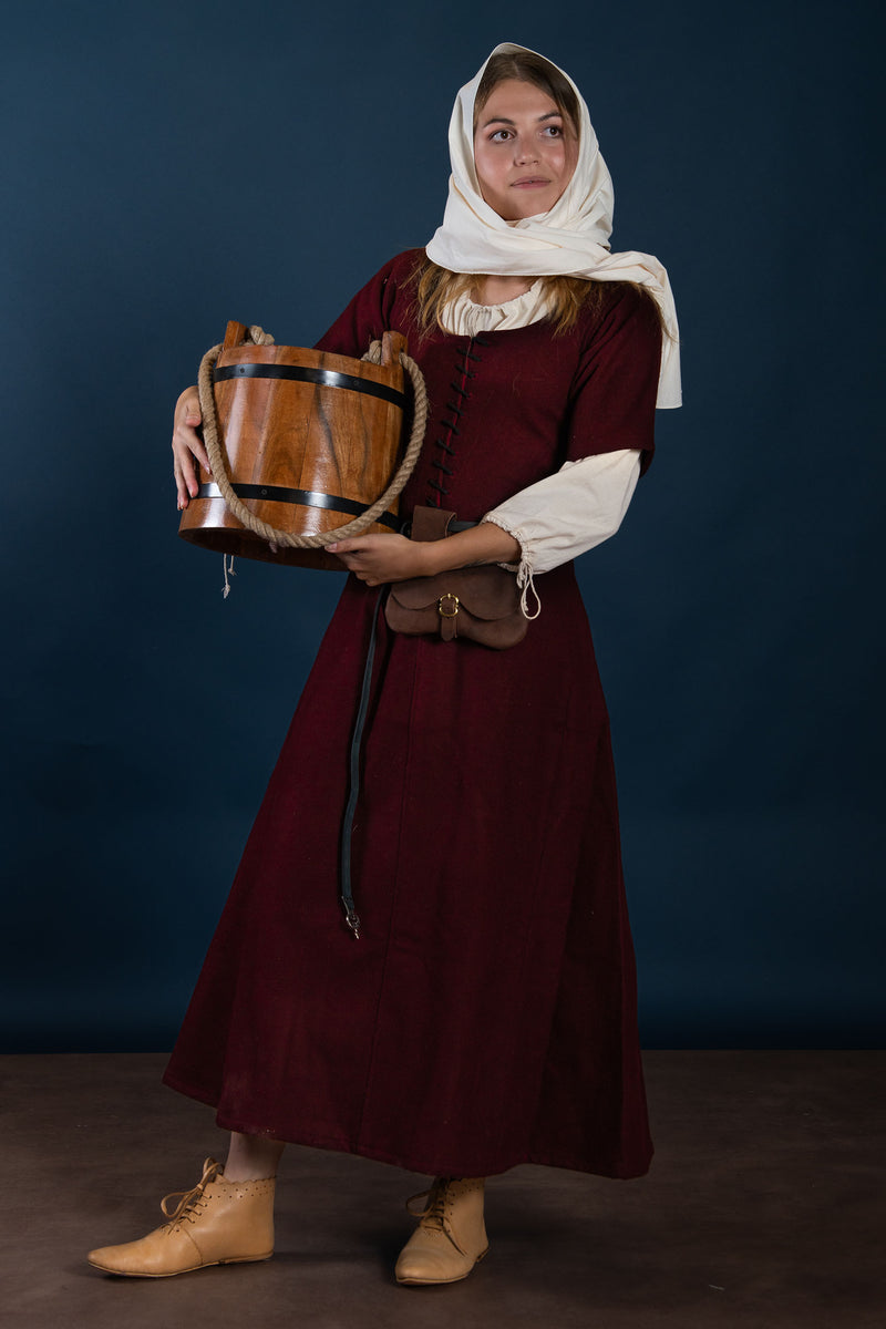 15e eeuwse cotehardie, wol, rood