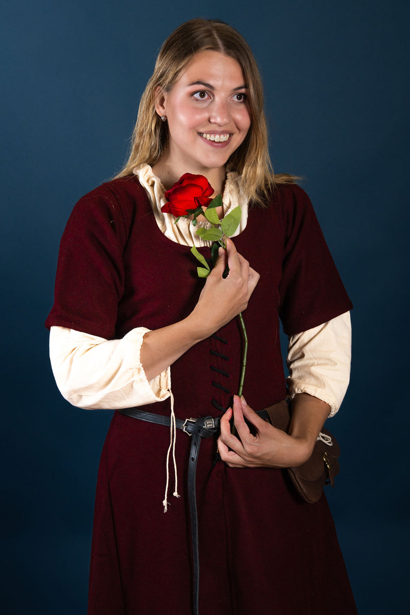 15e eeuwse cotehardie, wol, rood