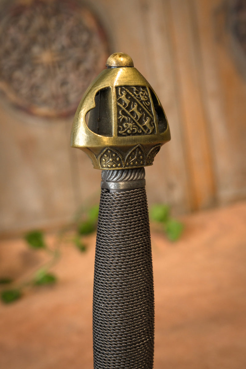 Heráldico espada, semi-afilado 