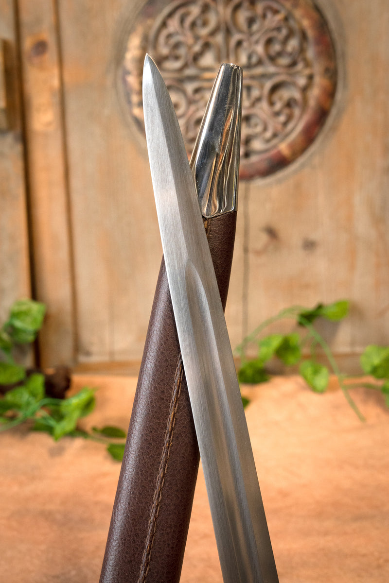 Épée bâtarde, trempé, semi-tranchant 