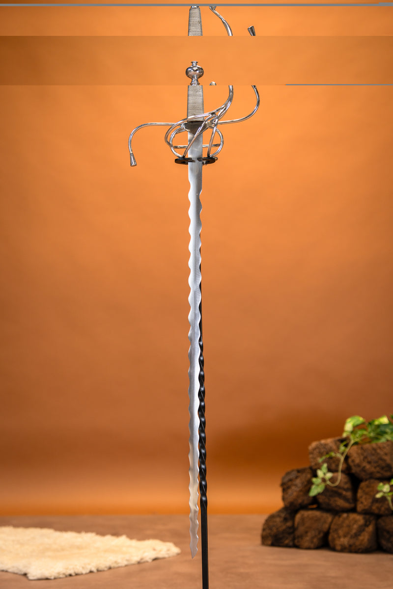 Rapier met flambergekling, semi-scherp