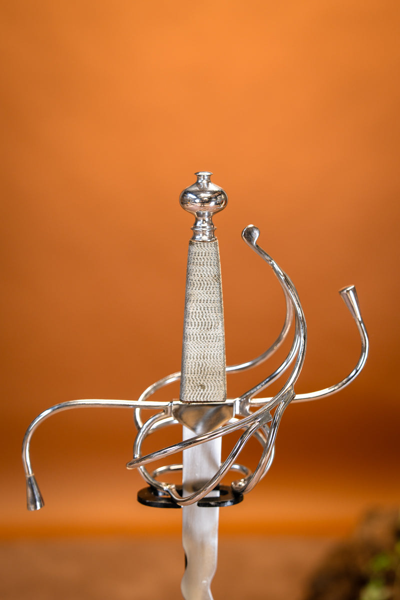 Rapier met flambergekling, semi-scherp