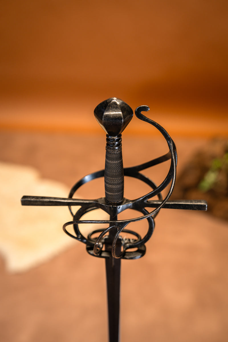 BattleCry Rapier, scherp