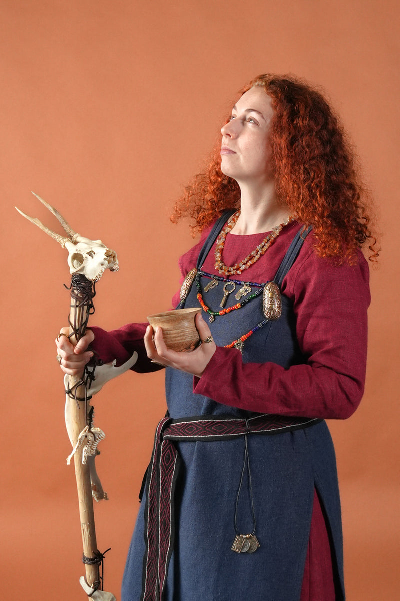 Cuenco vikingo de madera 