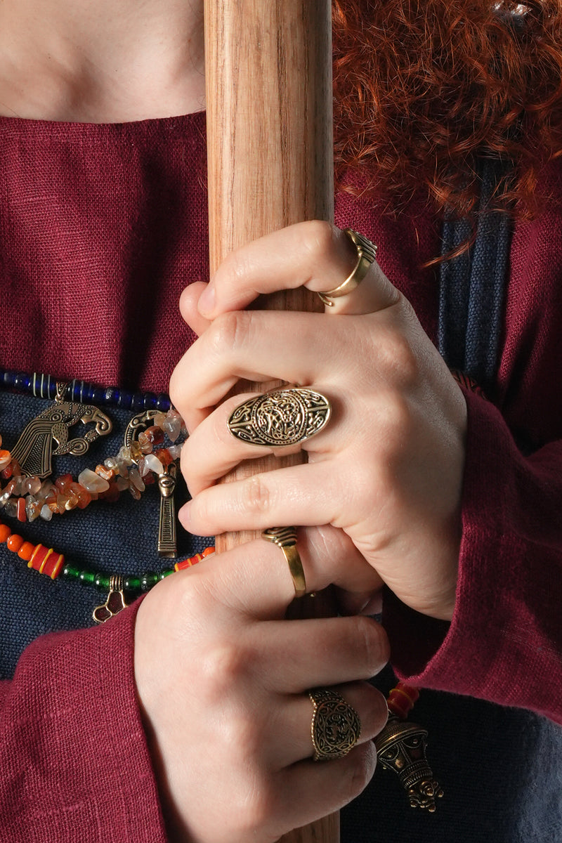 Anillo sajón Trewhiddle, bronce 