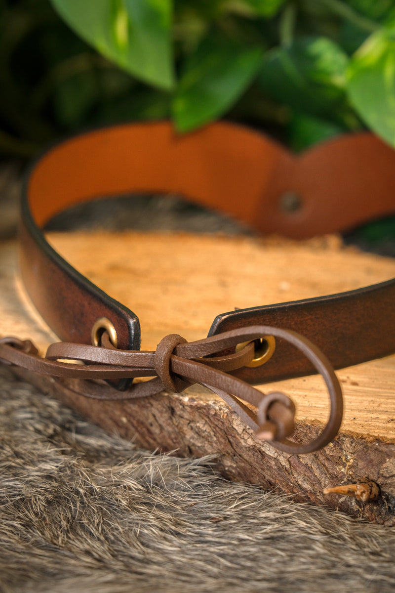 Skórzana korona Finwe, brązowy