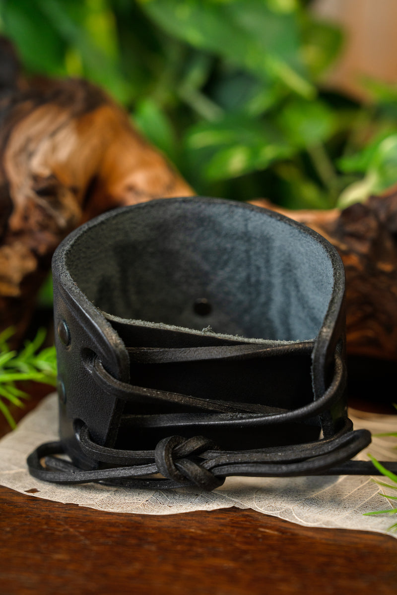 Celta pulsera, negro, cuero 