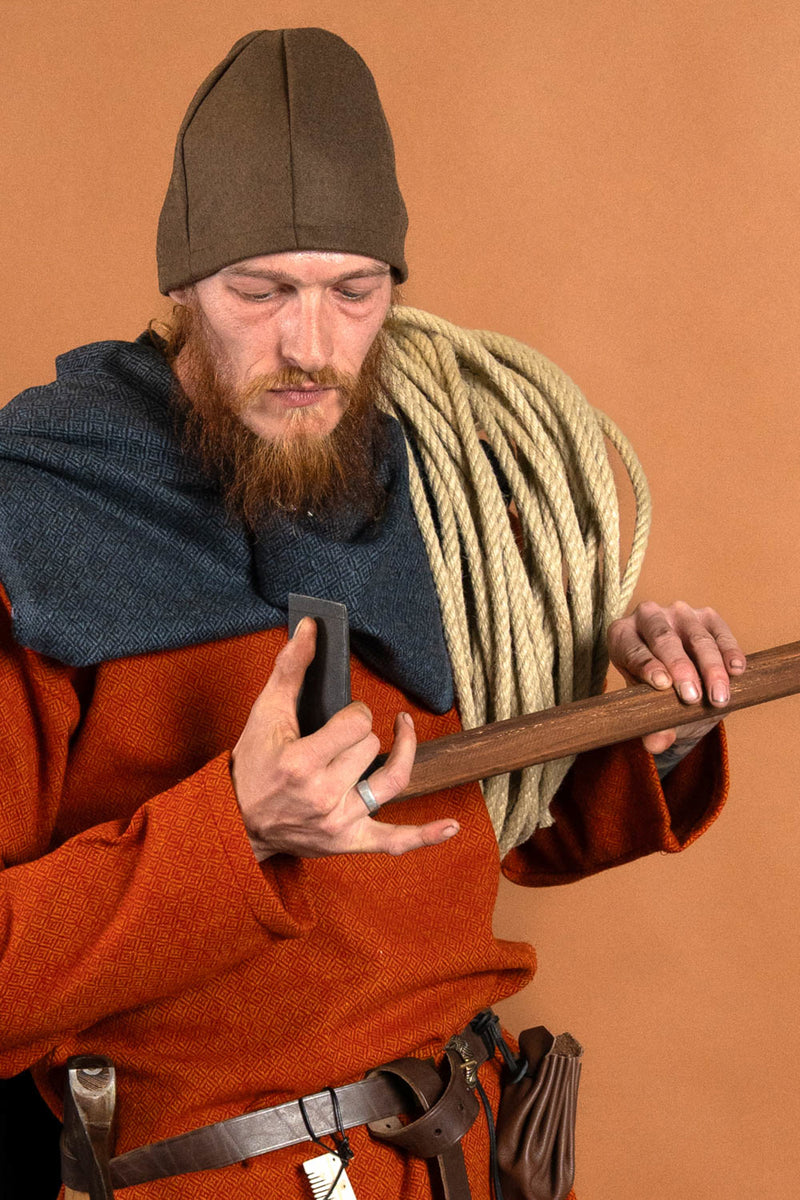 Adze Erich, semi-sharp