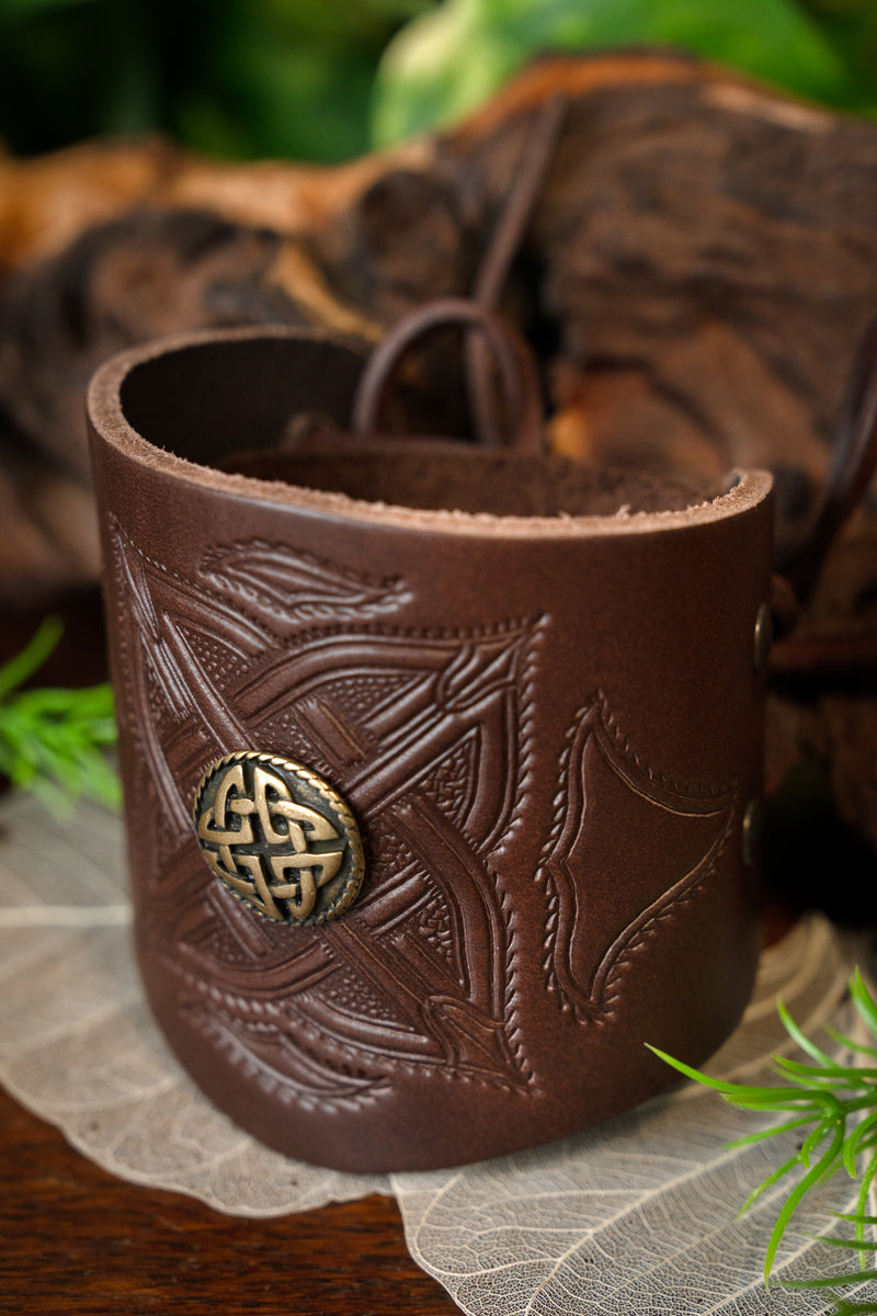 Celtas pulsera, marrón, cuero 