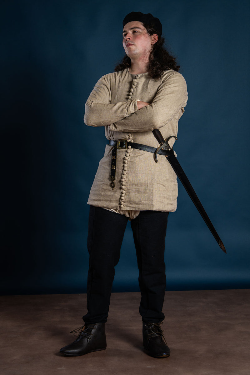 14de eeuwse pourpoint Charles de Blois, linnen, naturel