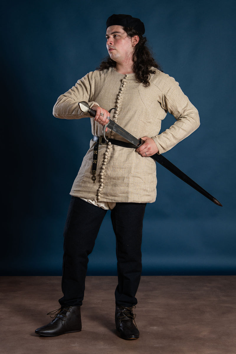 14de eeuwse pourpoint Charles de Blois, linnen, naturel