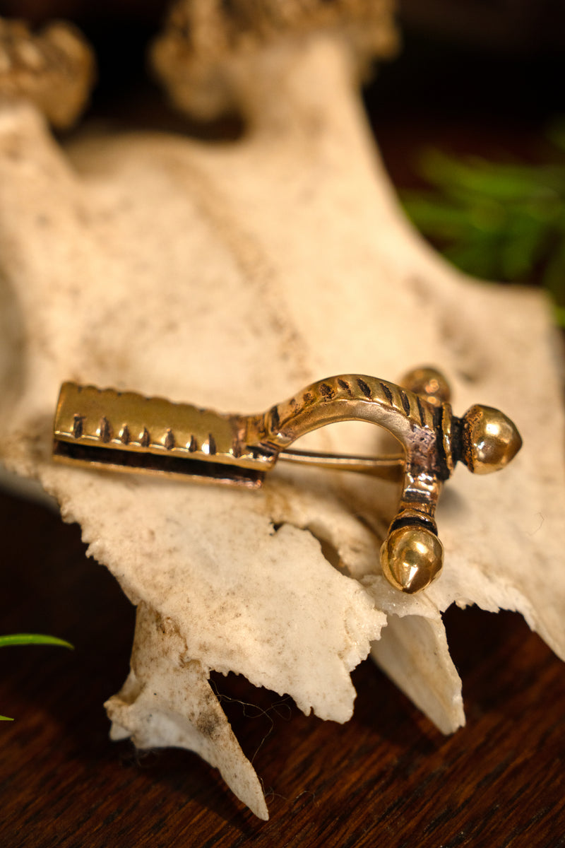 2e eeuwse Romano-Germaanse fibula, messing