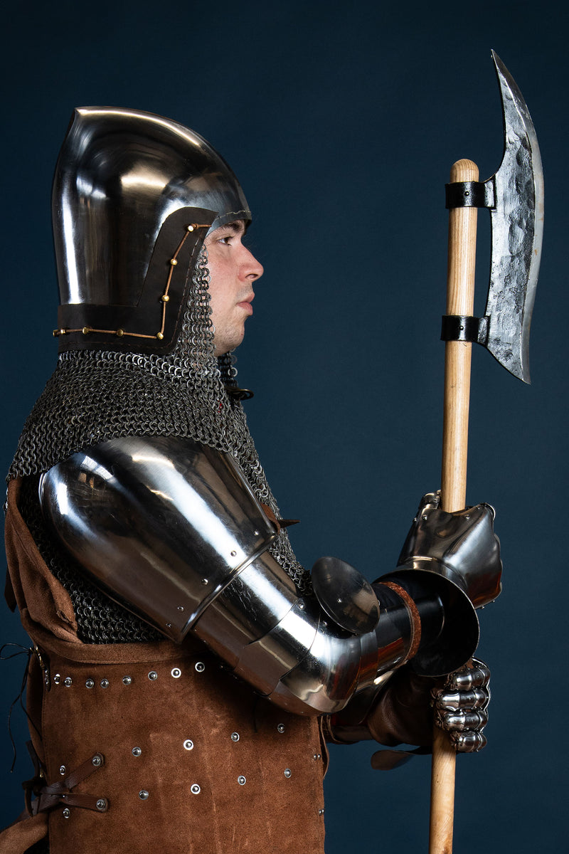 14th century bascinet with aventail flat rings round rivets, 2 mm (battle-ready)