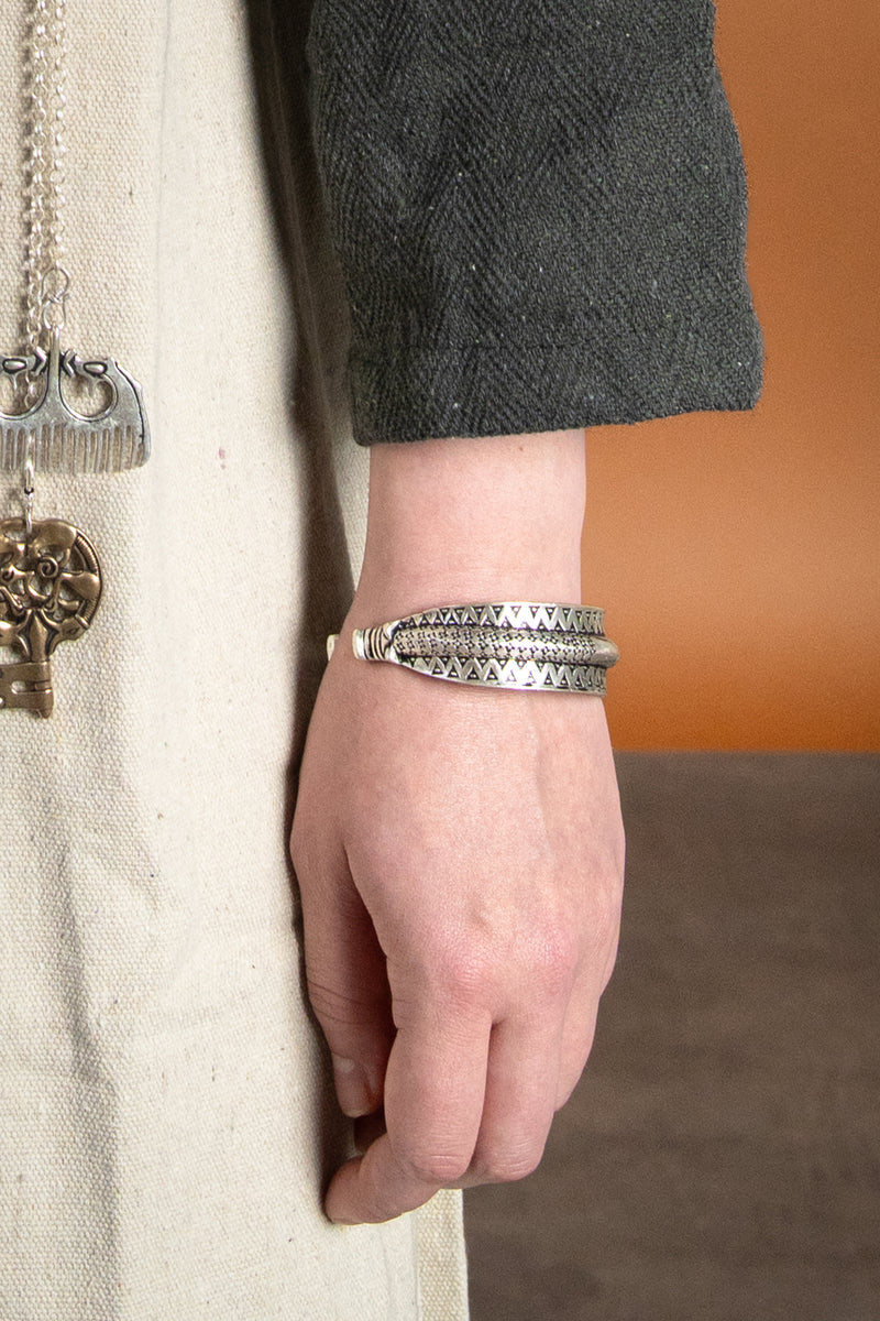 10e eeuwse Rusvik armband, verzilverd brons