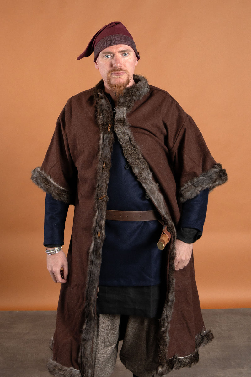 Jarl Kaftan z futrem, brązowy