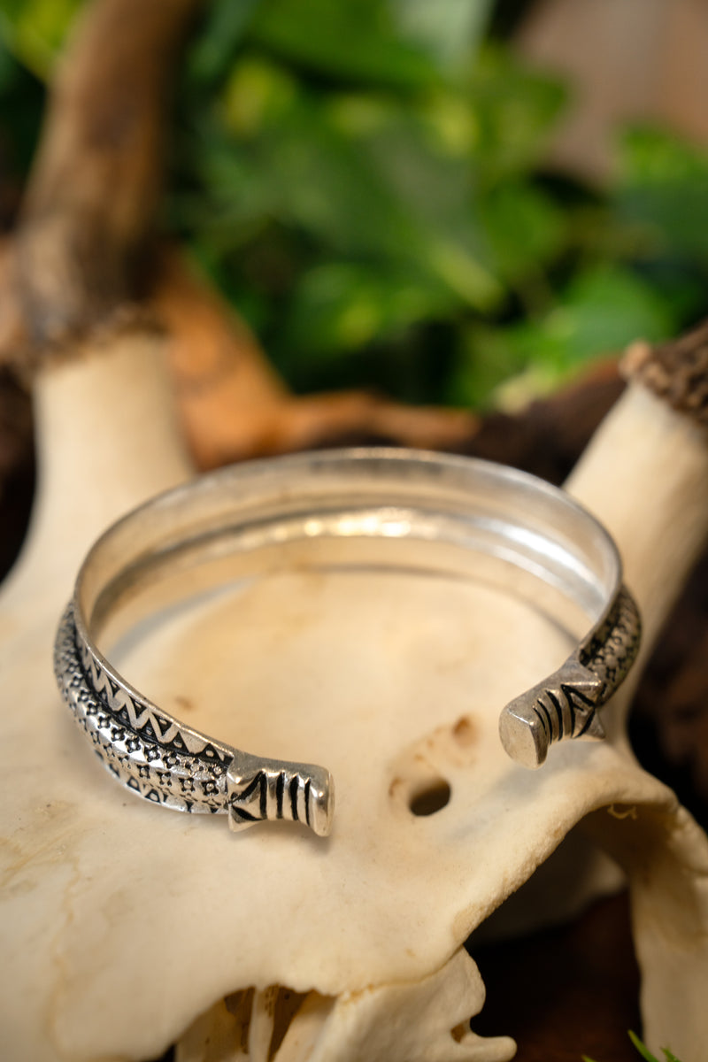 10e eeuwse Rusvik armband, verzilverd brons