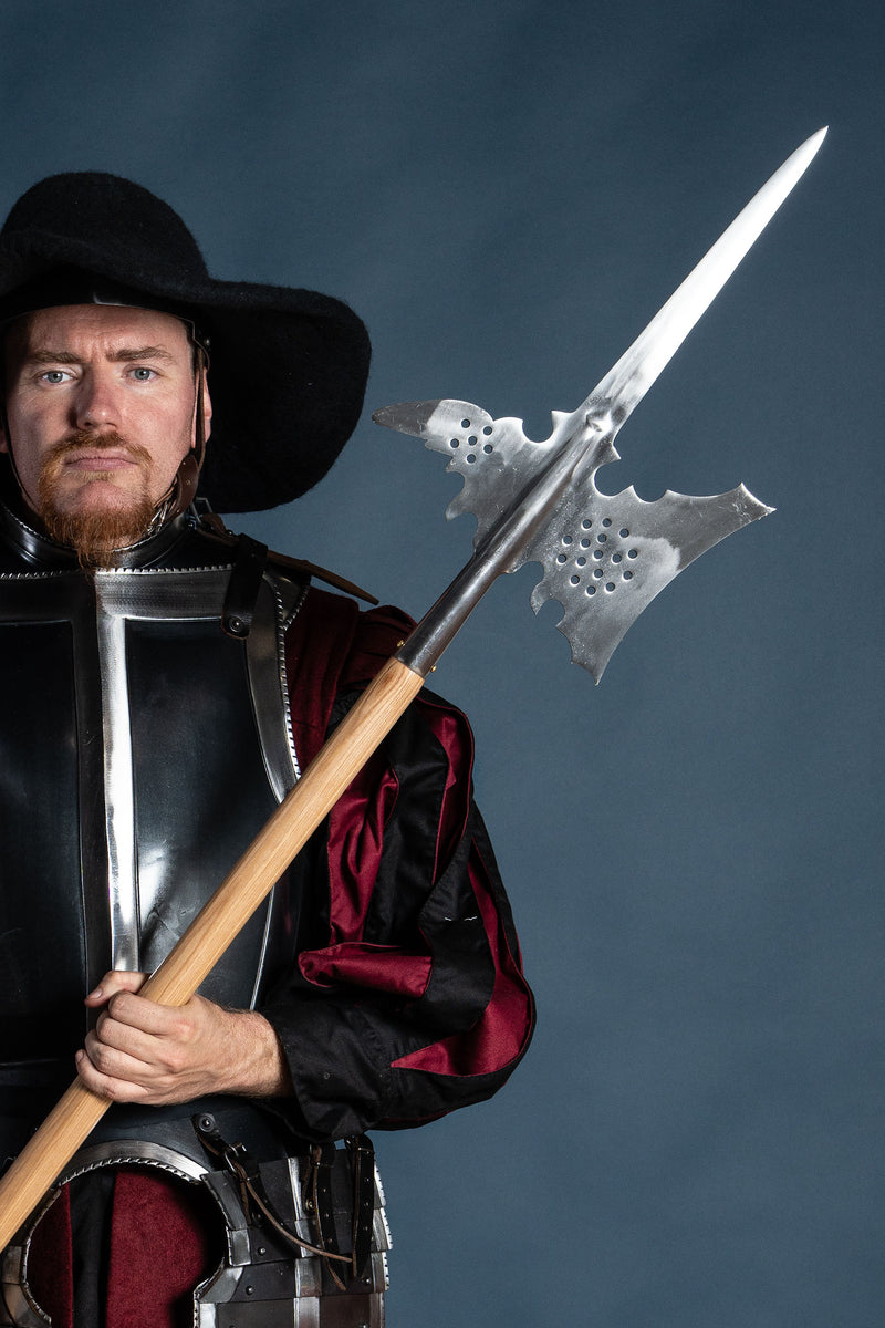 Allemand hallebarde, semi-tranchant 