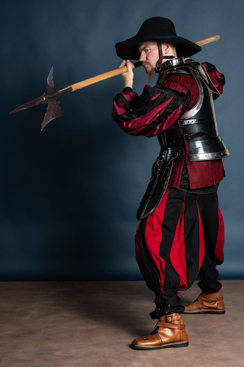 Allemand hallebarde, semi-tranchant 