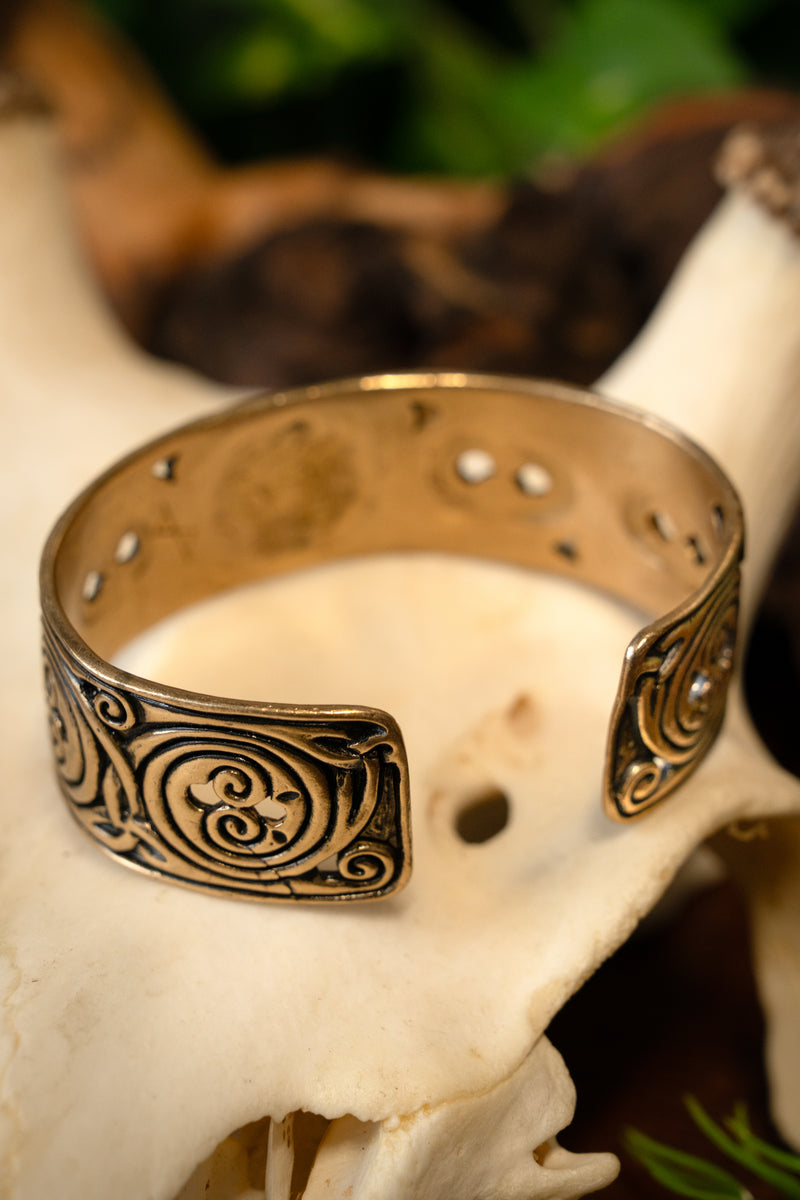Celtic bracelet triskelion, bronze