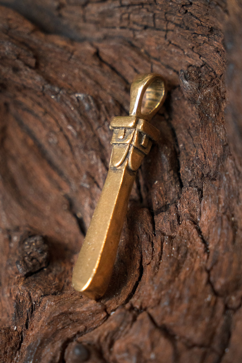 Slavisk hängsmycke Swiatowid, brons 