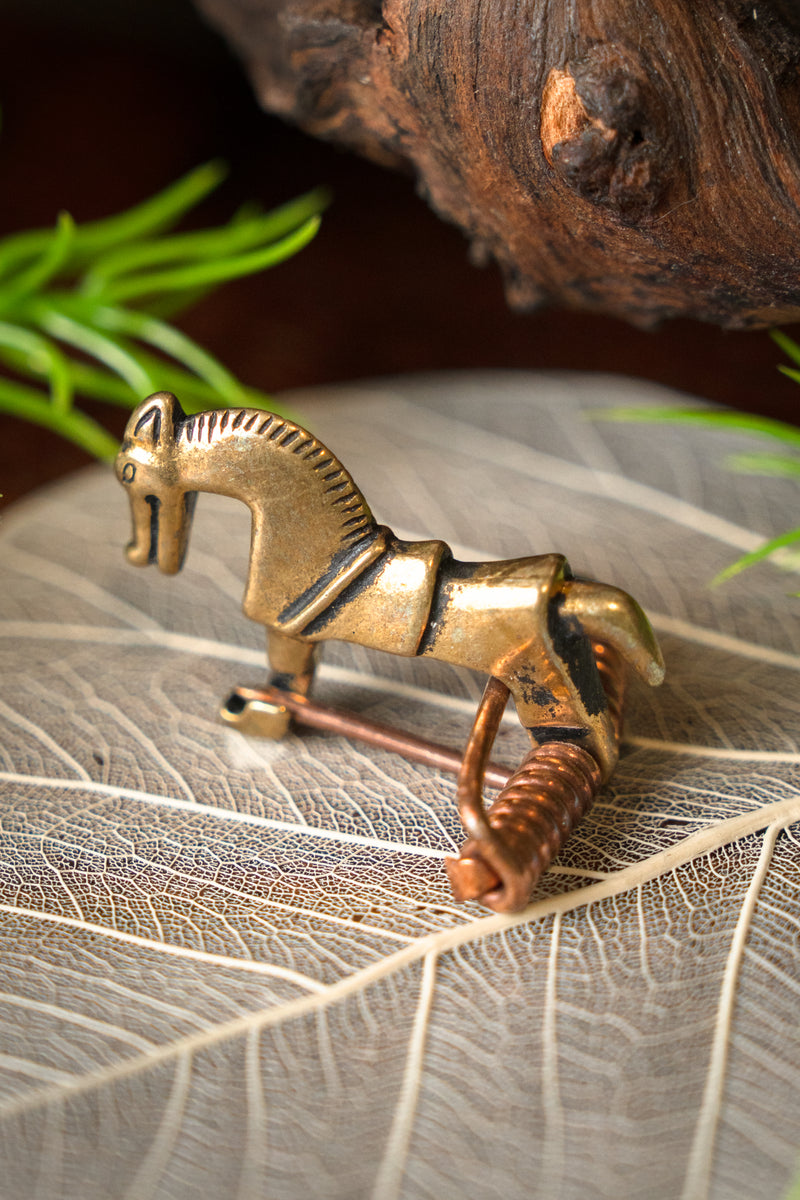 Keltische paardenfibula, brons