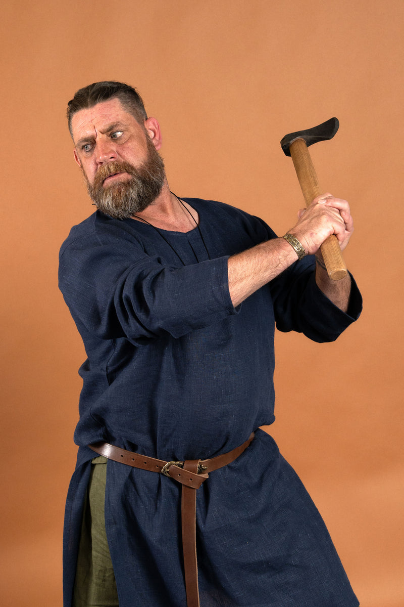 Middeleeuwse linnen tuniek, blauw