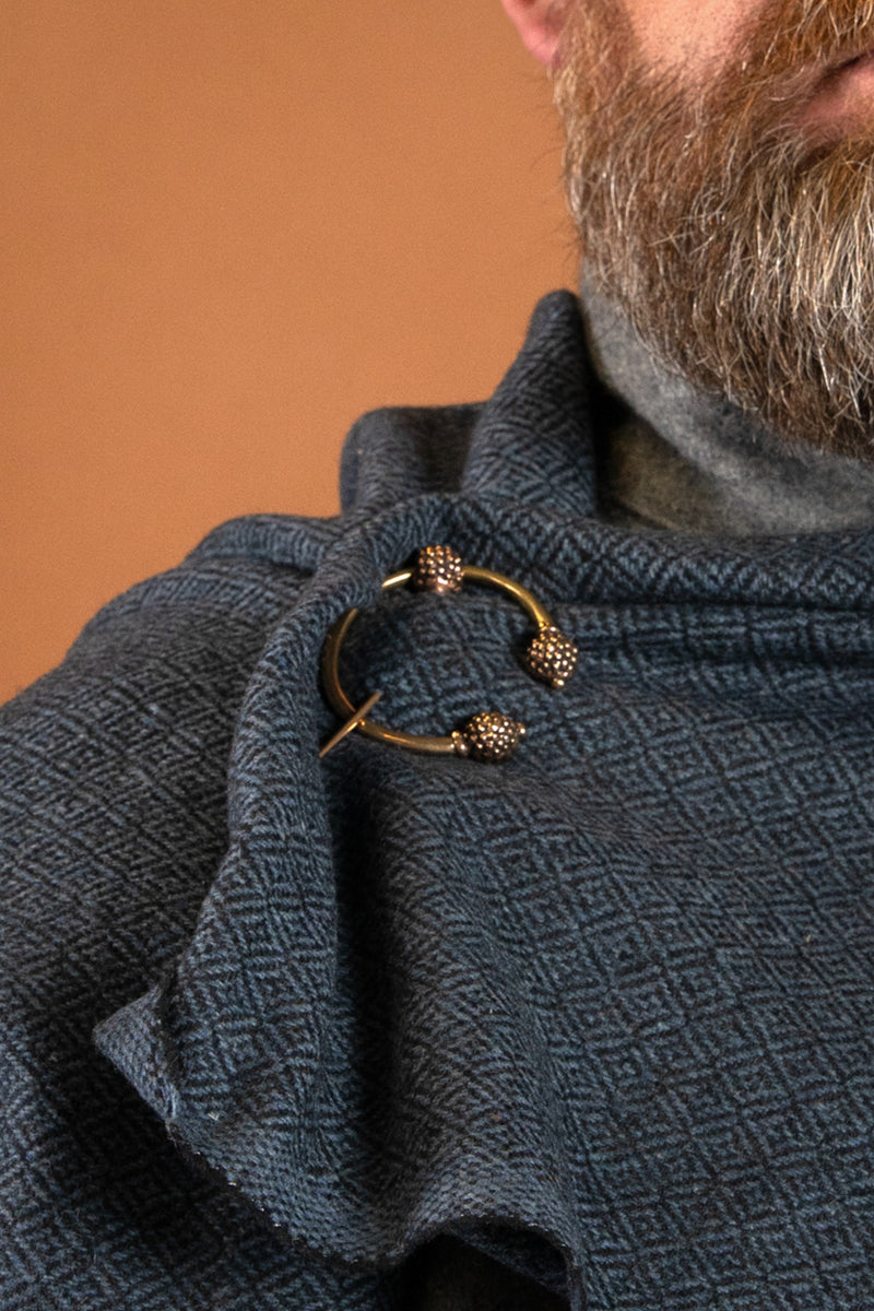 Keltisk tidsel-fibula, bronze 