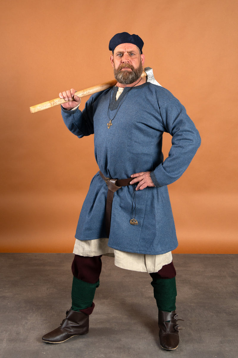 Vikingbijl, handgesmeed staal, type M, semi-scherp