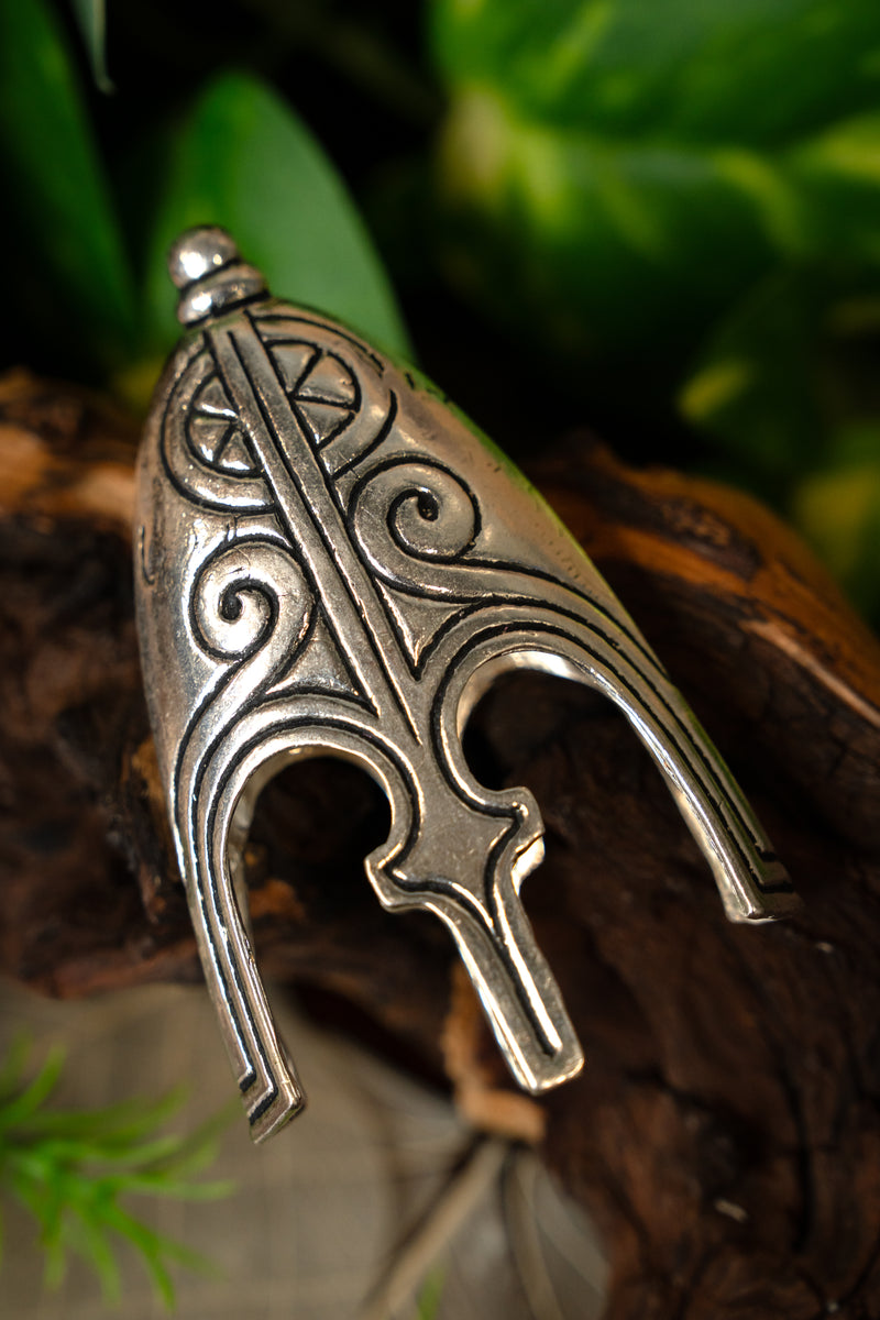 Punt voor schede Vikingzwaard, Varbola, verzilverd