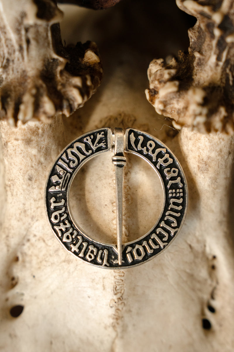 Middeleeuwse ringbroche, verzilverd brons