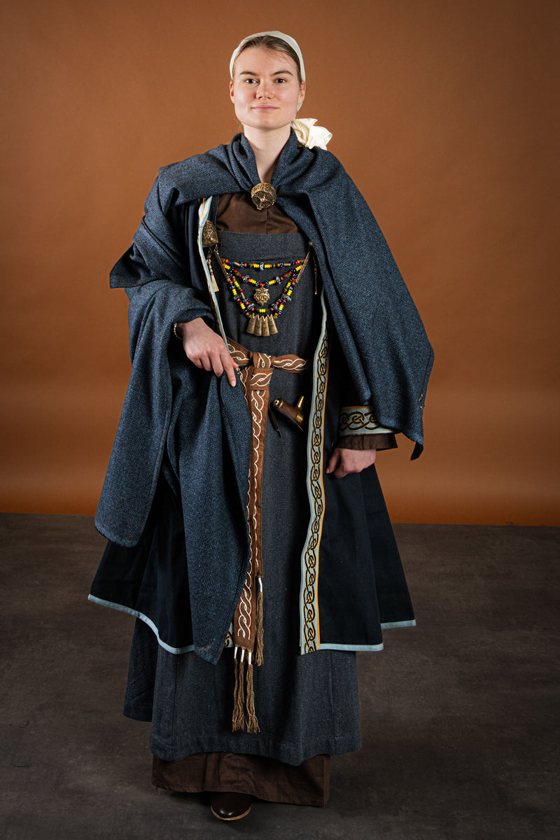 Geborduurde Viking kaftan, blauw