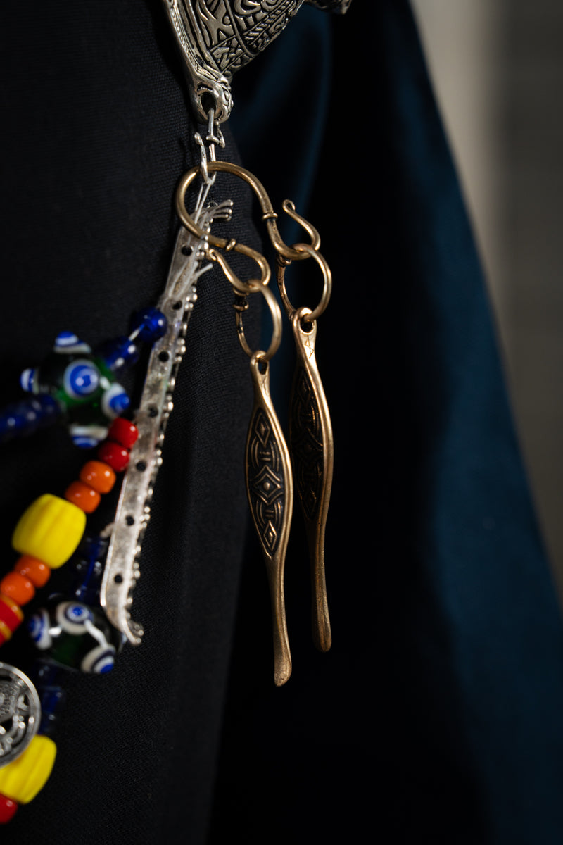 Birka sieraadverdeler, verzilverd brons