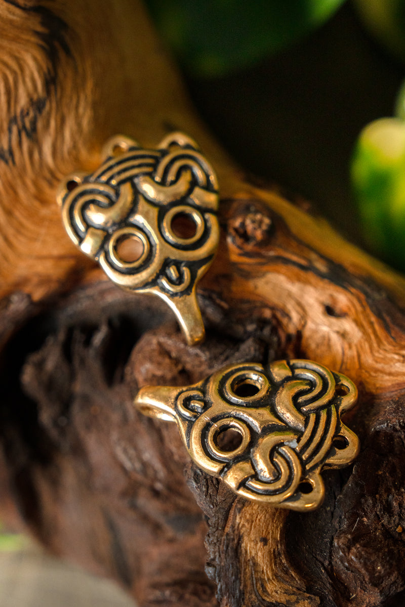 Hooks for leg wrappings Birka, grave 903, bronze