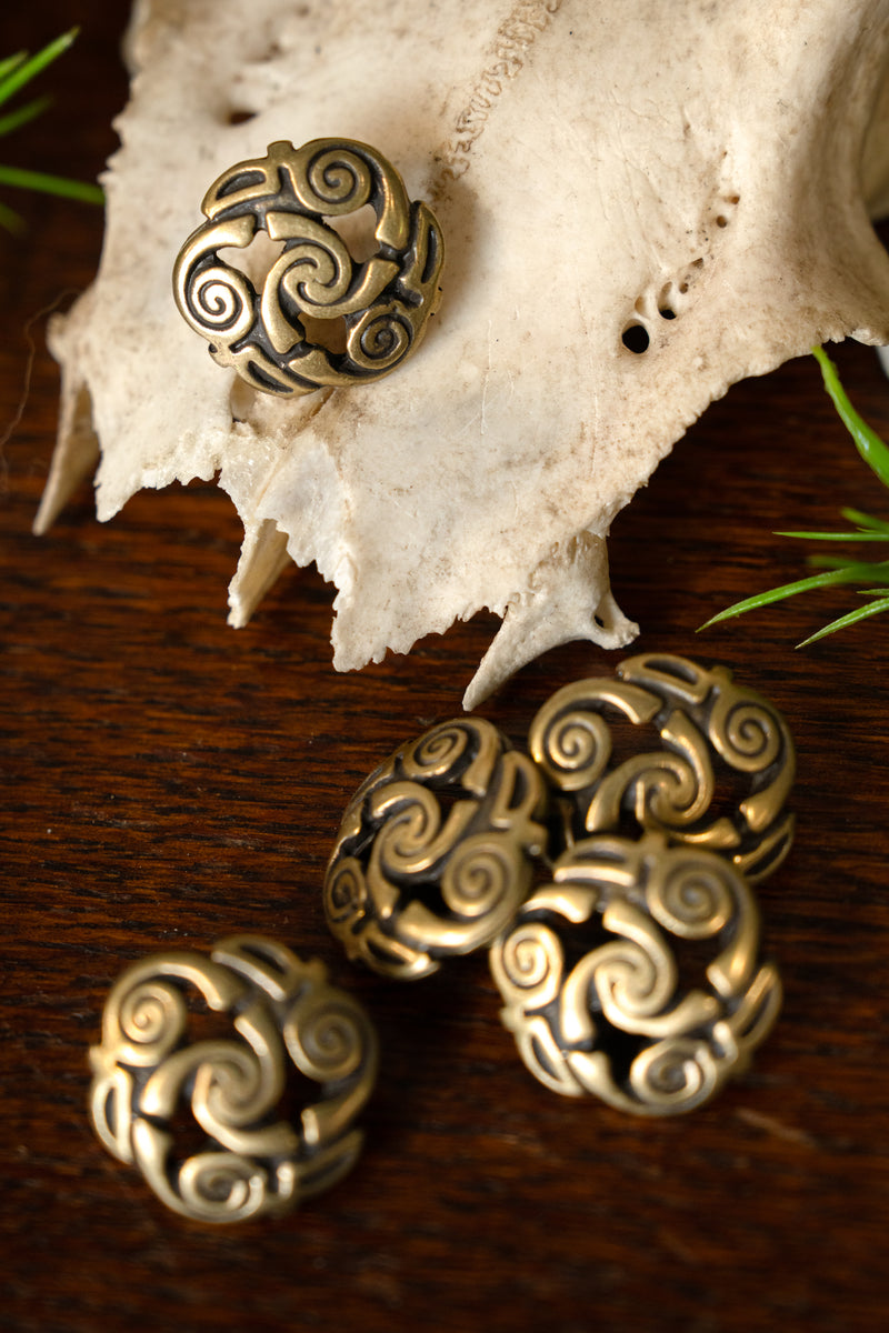 Celtic spiral buttons, set of 5 pieces, brass