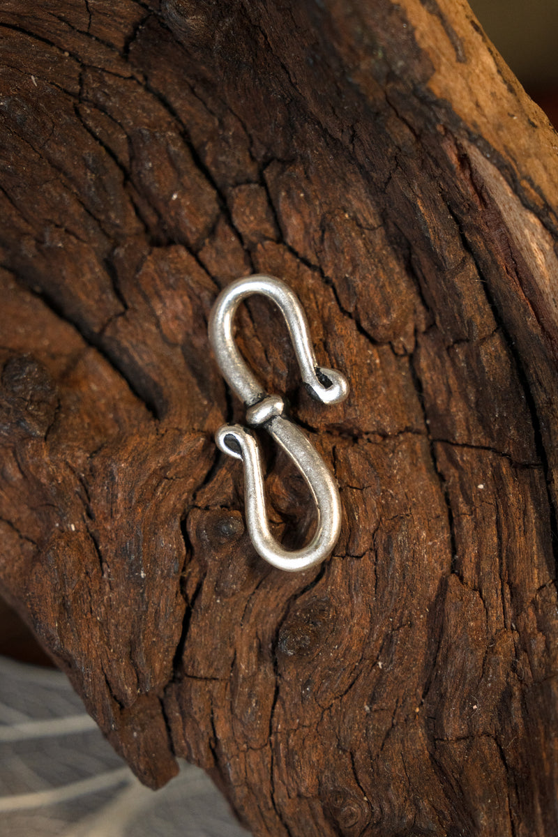 Viking jewelry hook, 2,5x1.2 cm, silvered bronze