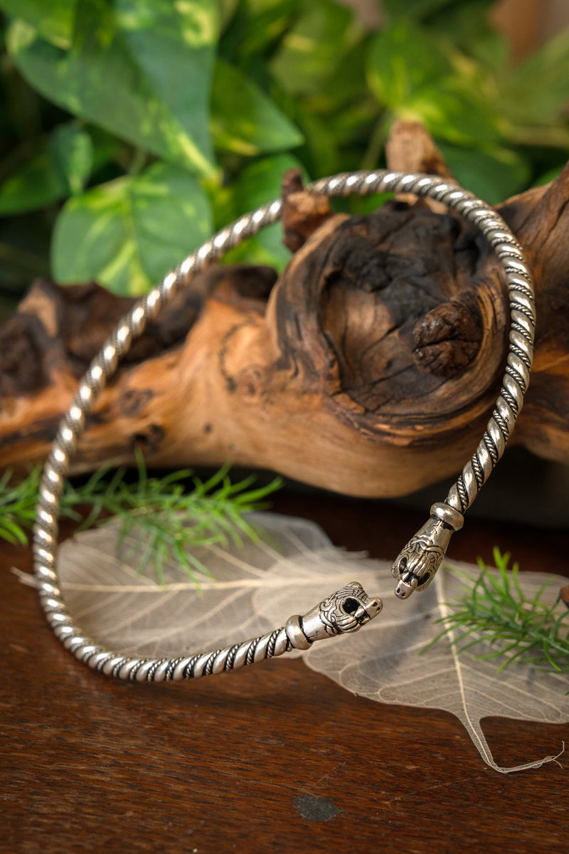 Vikingtorc Oseberg, forsølvet bronze bronze 