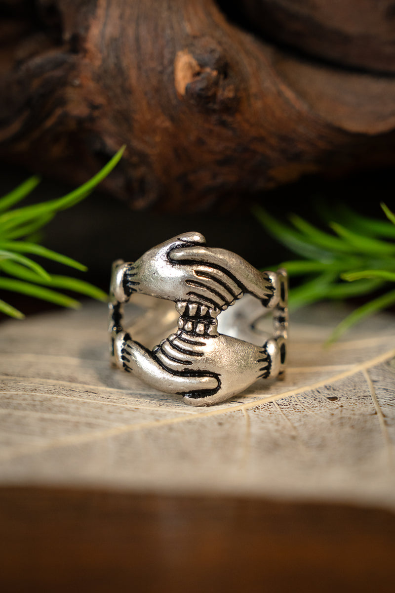 Middeleeuwse verlovingsring, verzilverd brons