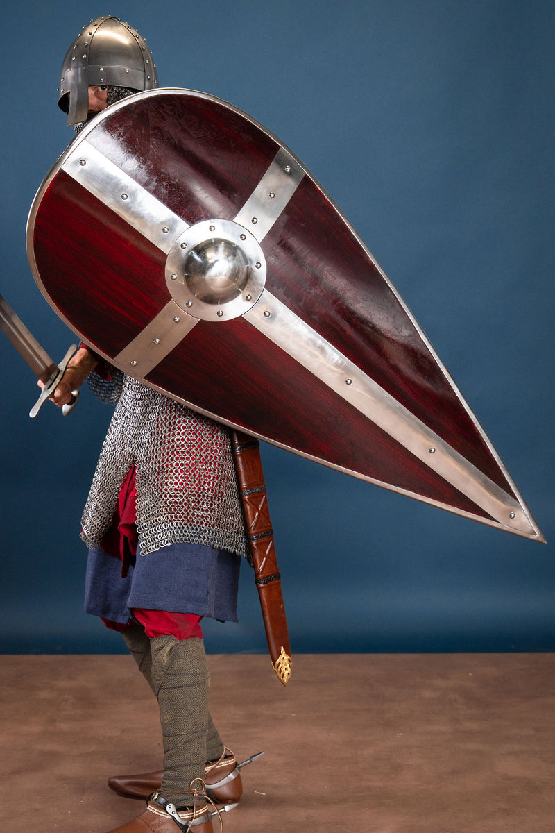 Reinforced Norman kite shield