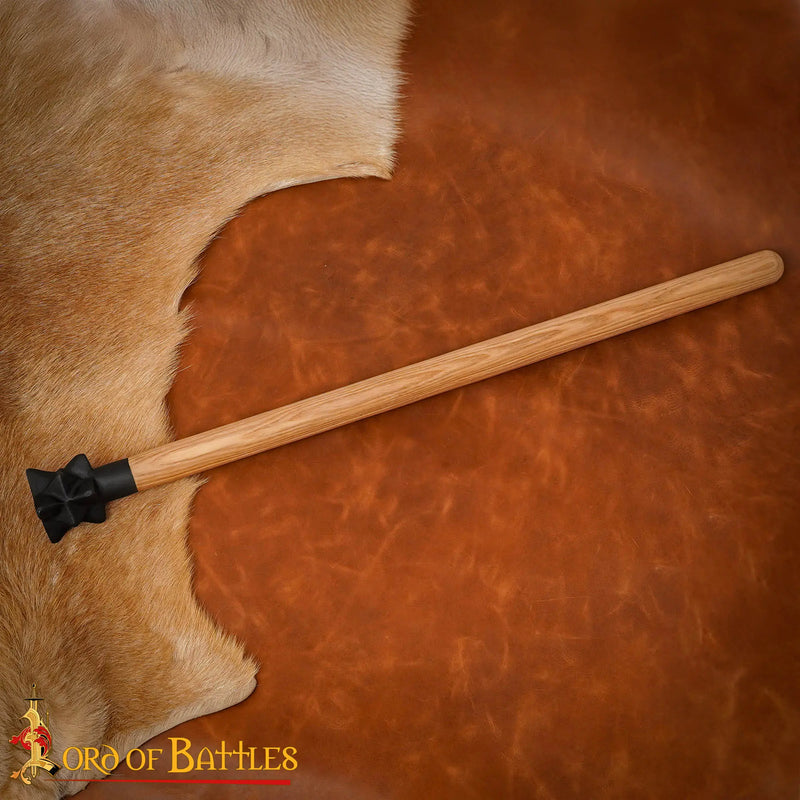 12e-14e eeuwse strijdknots, semi-scherp