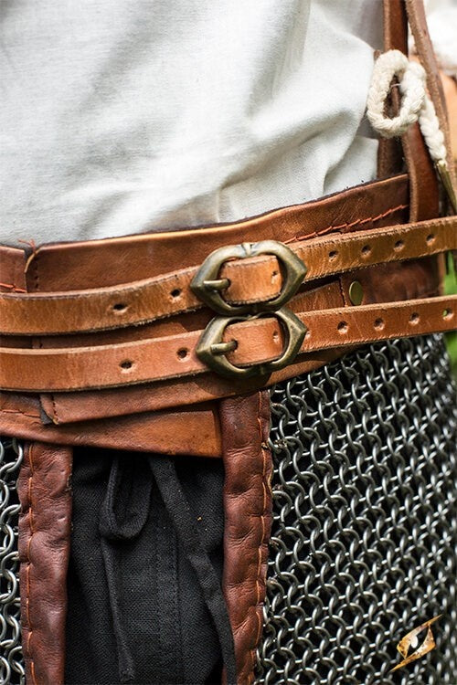 Maliënrok gousset met riemen, ongeklonken, 9 mm