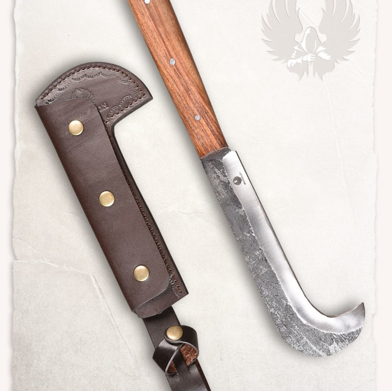 Stridshacka Elaina, halvvass 