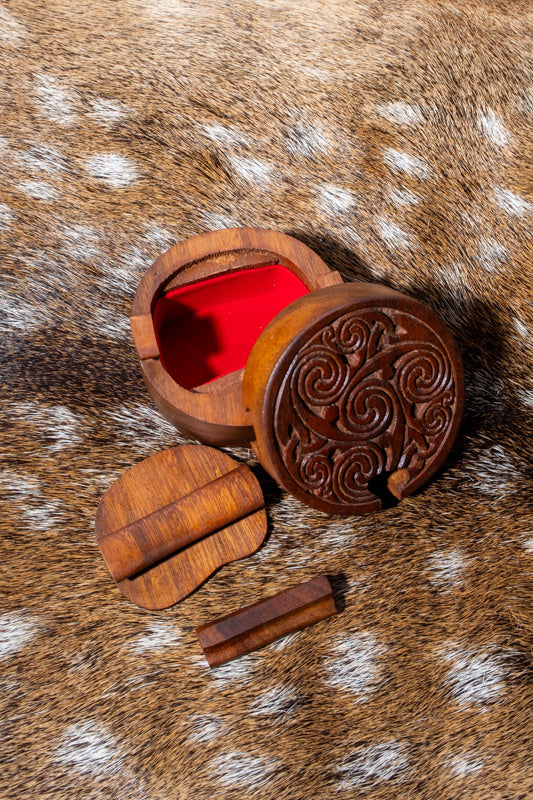 Sieradendoosje triskelion, hout