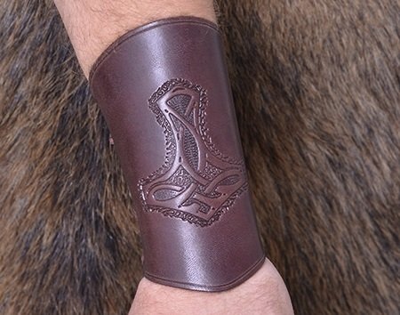 Viking bracers, onderarmbeschermers, lang, bruin