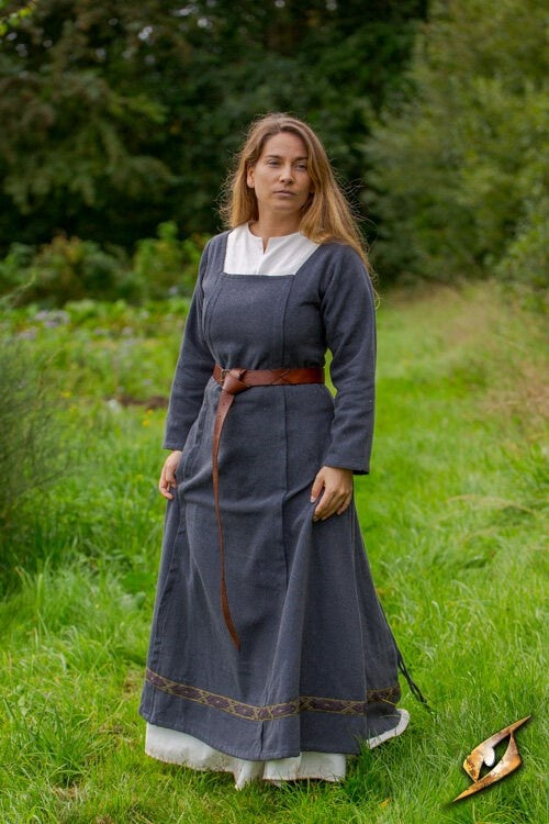 Middeleeuwse jurk Estrid met visgraatmotief, donkergrijs