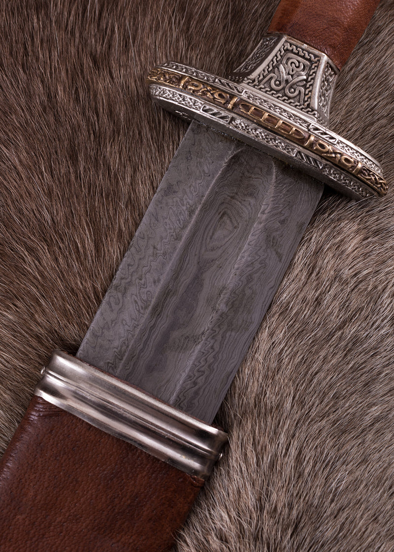 Vendelzwaard Uppsala 7e-8e eeuw, vertind gevest, damast, semi-scherp