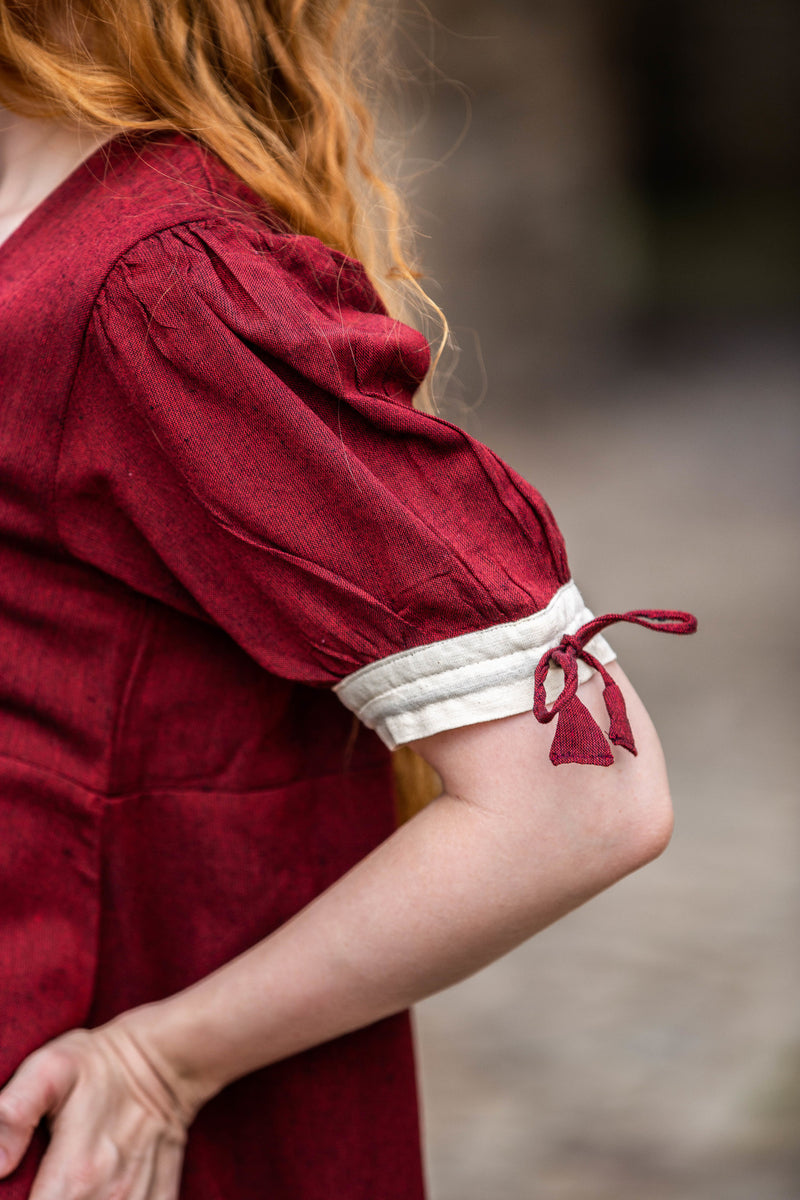 Renaissance sommarklänning Denise, röd-naturlig 