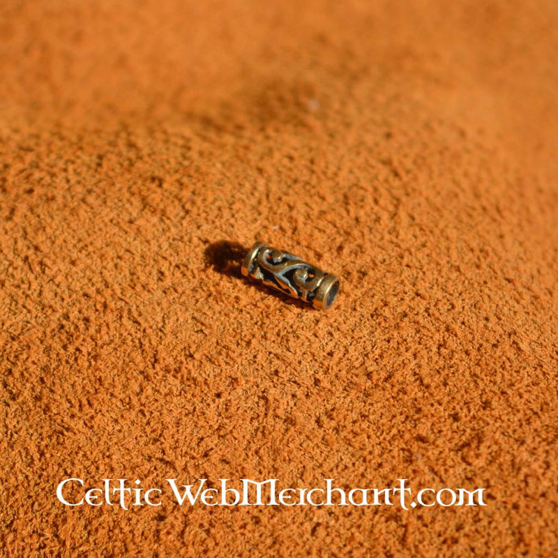 Langwerpige baardkraal met spiraalmotieven, brons