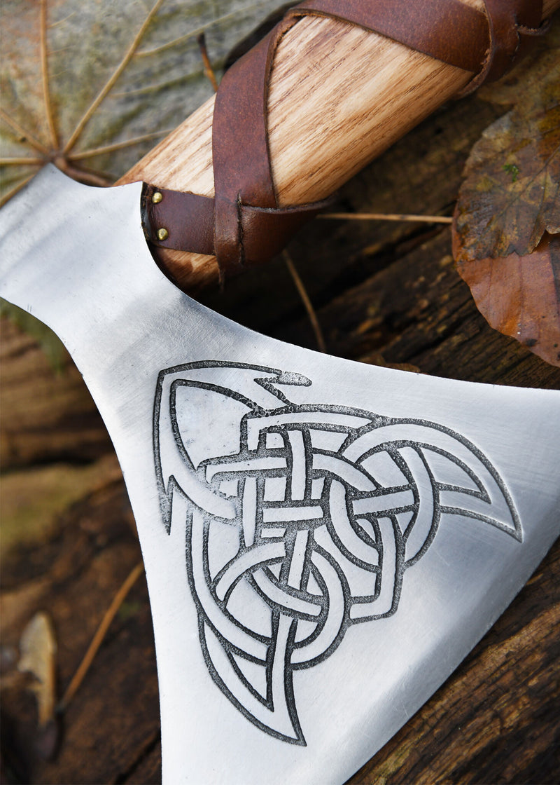 Viking bijl, type M, gegraveerd, semi-scherp