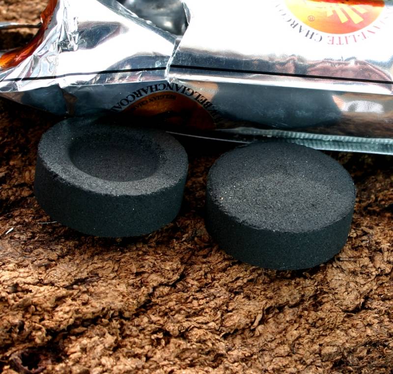 Ronde wierookkooltjes