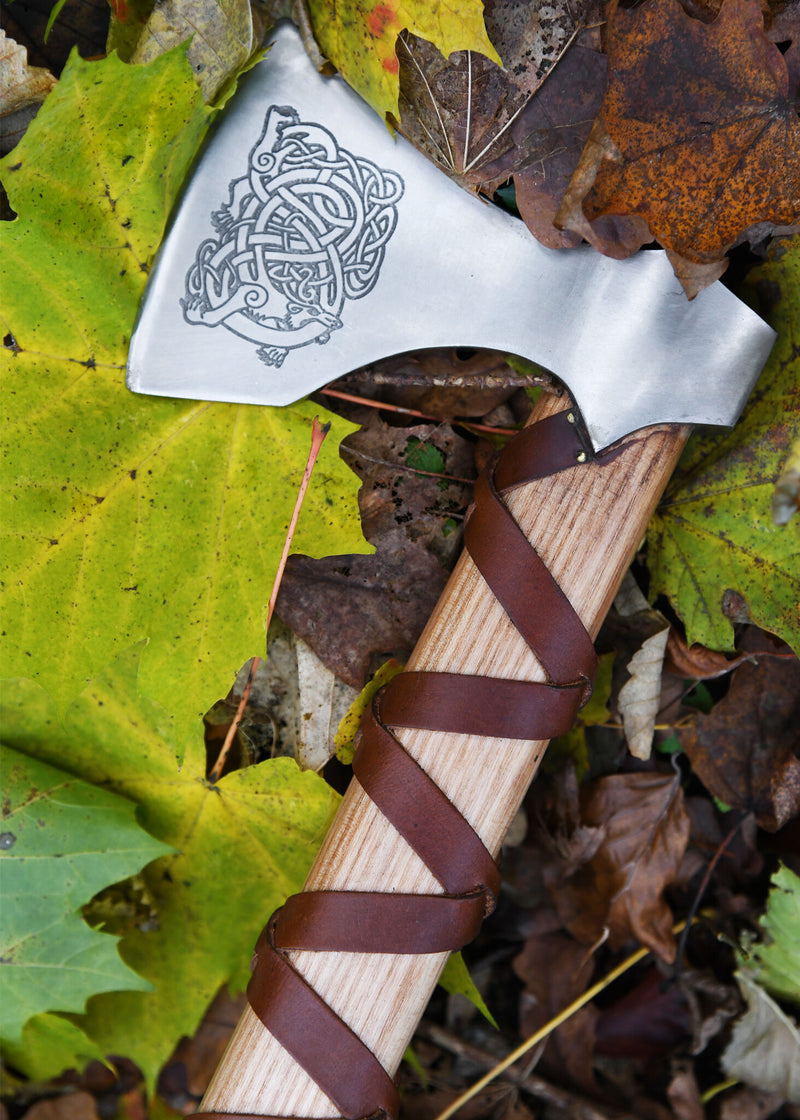 Viking axe, type E, engraved, semi-sharp